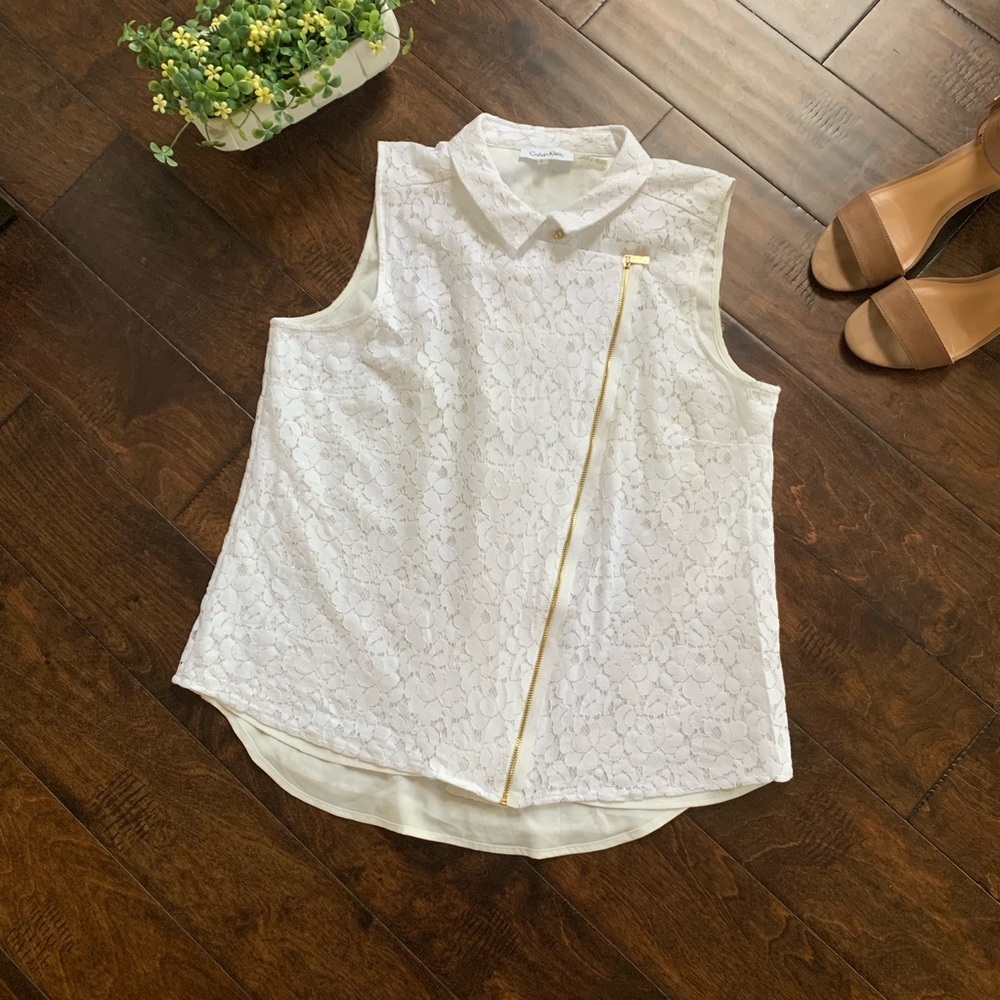 {Calvin Klein} White Vest